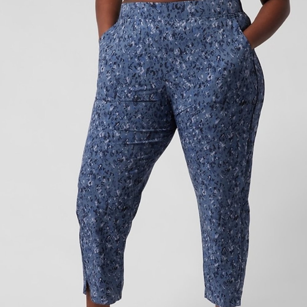 Athleta Brooklyn Ankle Pant size 22 Captivate Chrome Blue. - Picture 4 of 6